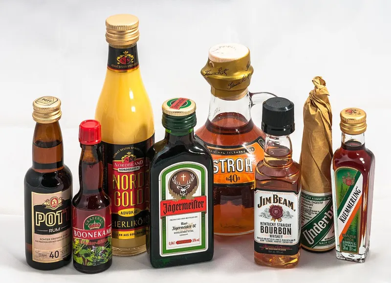 Small Bottles, Big Impressions: The Art of Gifting Bladnoch This Christmas