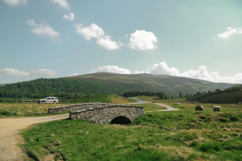 The Southern Route: Discovering Britain's Most Rewarding Journey to Scotland's Hidden Whisky Treasure